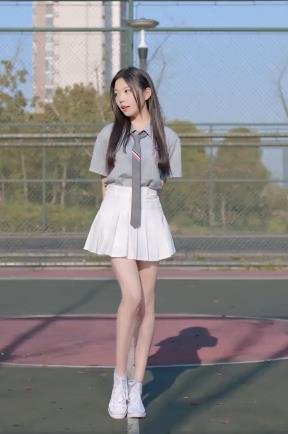 独家首发B站UP主欣小萌人工合成视频，让你体验不一样的奇妙！