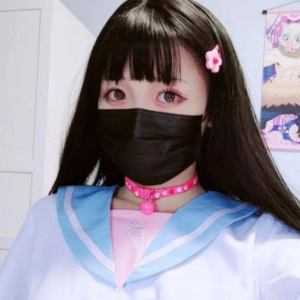 「魅惑JK妹子，浸入袜子的浮力世界，尽享私房资源！」