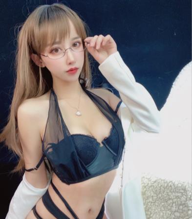 绝版清纯喵星合集！超萌岁酱玖尾酱乖巧萌妹一网打尽！