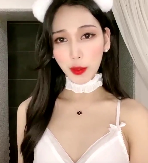 奇妙无限！李智贤TS伪娘260p高清视频，百度云资源限时放送！