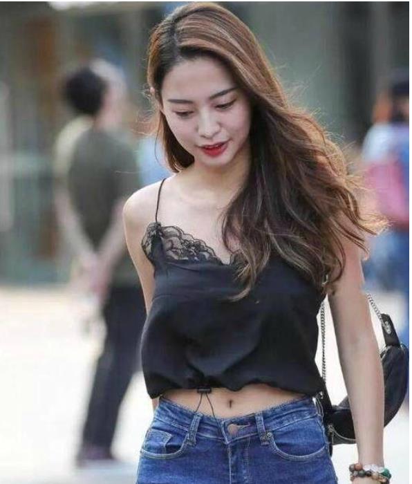 抖音网红小妲己合集：让你沉醉于cheng+ren+shi+pin的诱惑