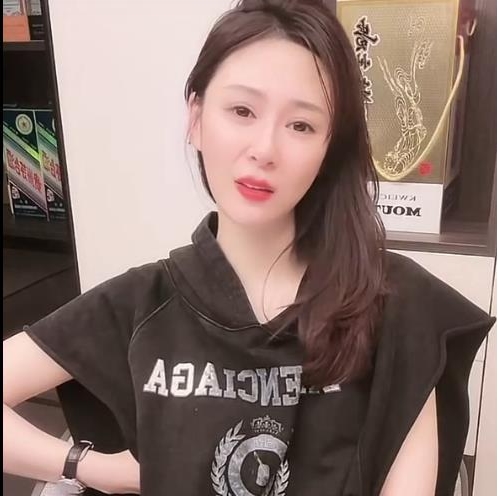 疯狂抖音新篇：120V高清cheng+ren+shi+pin，让你翻着跟头喷！