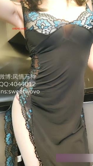 完具娜美-孔雀灰色丝薄纱长裙