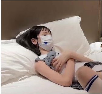冉冉学姐：扣扣传媒网红女神