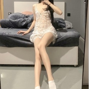 《韩雅茜高颜值合集视频，网红带你体验独特魅力！》