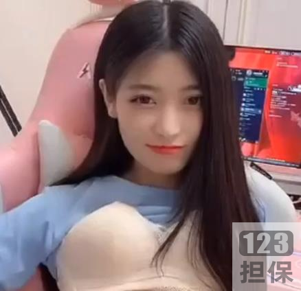 网红主播夜微凉在快手和抖音平台上的热度和资源---------------------