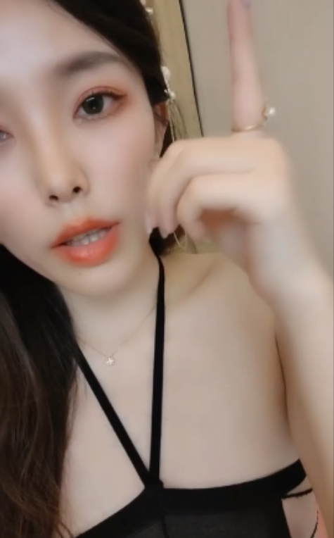 直播平台徐婉婉甜美合集252V170G，精彩瞬间尽在其中