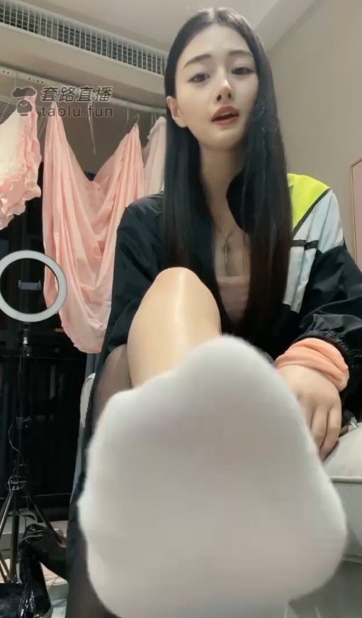 套路仙女殿下热舞视频合集88部52G喷血