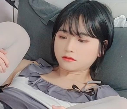 34部OnlyFansLuaTS视频合集4.9G超诱惑