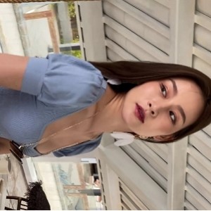 白嫩美女热裤舞动抖音合集2V5.42G大长腿太吸睛